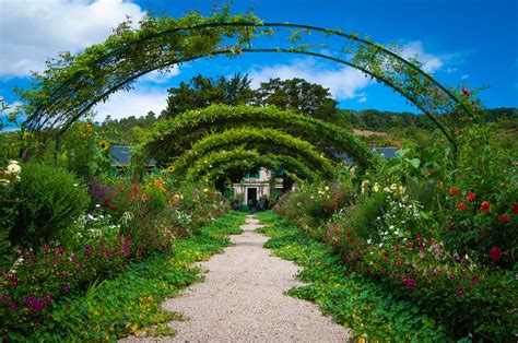 visiting giverny monet's gardens